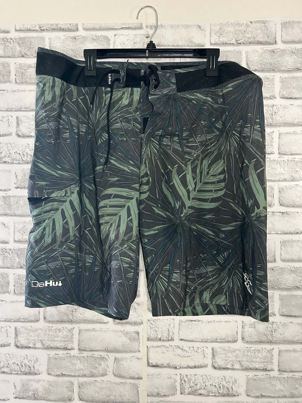 DaHui Men's Tropical Palm Leaf Print Surf Board Shorts